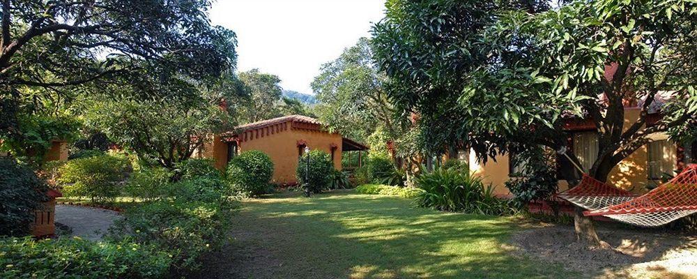 Taj Corbett Resort And Spa Uttarakhand Рамнагар Экстерьер фото