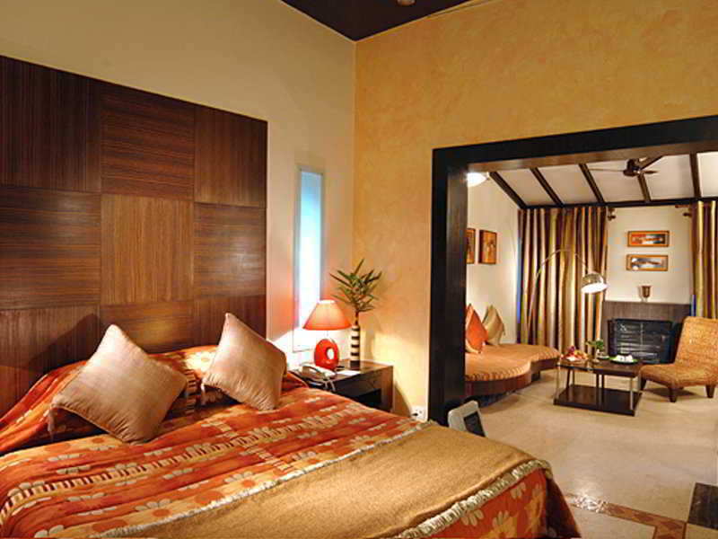 Taj Corbett Resort And Spa Uttarakhand Рамнагар Экстерьер фото